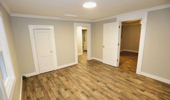 324 E 3RD St, Anniston, AL 36207