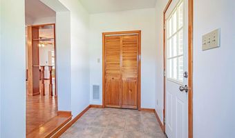 4165 E Texas Rd, Allentown, PA 18103