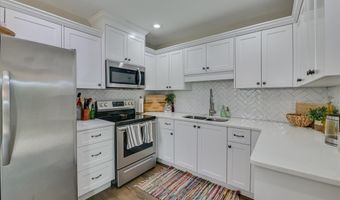 1745 Oak Dr, Augusta, GA 30904