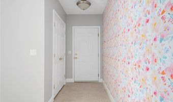 200 Roger Williams Ave 417, East Providence, RI 02916