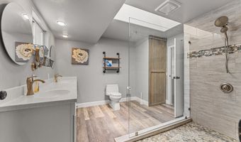 15263 OCEANVIEW Dr, Brookings, OR 97415