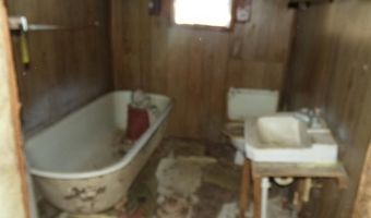 206 N Division Ave, Altheimer, AR 72004