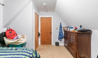 276 Gamage Ave, Auburn, ME 04210
