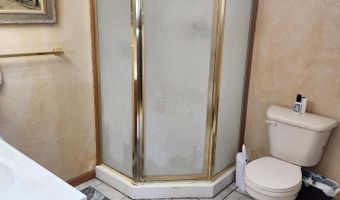 132 W Washington Ave, Ava, MO 65608