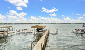 2707 1st St, Arnolds Park, IA 51331