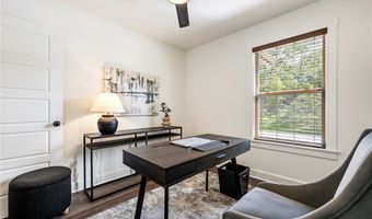 6 Bonhill Ln, Bella Vista, AR 72715