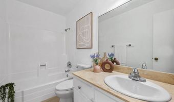 3468 Los Mochis Way, Oceanside, CA 92056