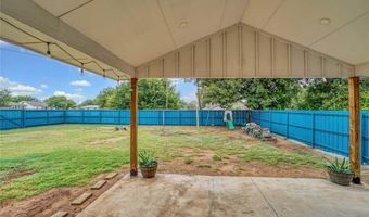 121 Pine Ave, Altus, OK 73521