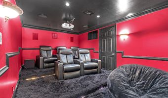 6 Surle Ct, Bayville, NJ 08721