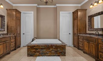 107 Colonel Burt Dr, Benton, LA 71006