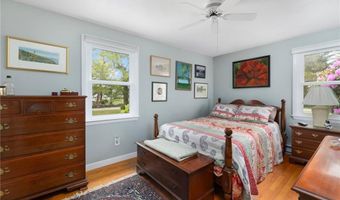 139 Fletcher Rd, North Kingstown, RI 02852