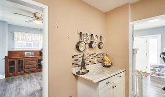 1473 Huguelet St, Akron, OH 44305