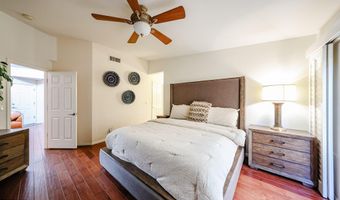 37222 N TOM DARLINGTON Dr 15, Carefree, AZ 85377