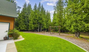 1201 Paradise Valley Rd, Bonners Ferry, ID 83805