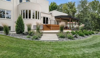 500 36th St NW, Austin, MN 55912