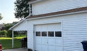 4506 F St, Amana, IA 52203
