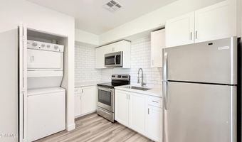 312 N Hartford St 11, Chandler, AZ 85225