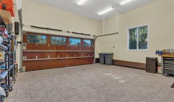 35 TIMBERLAND Dr, Lincoln, RI 02865