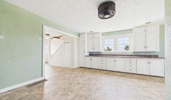 1715 E 800 N, Alexandria, IN 46001