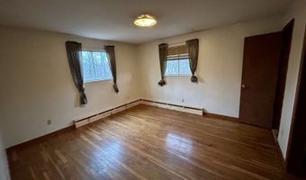 7257 Beechwood Dr, Athens, OH 45701