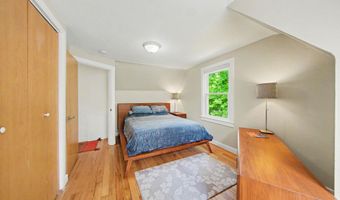 709 Indianola Ave, Ann Arbor, MI 48105