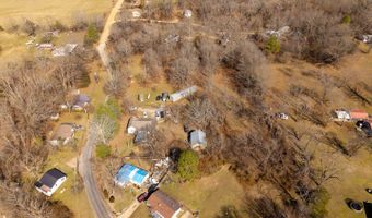 509 Old Cane Bluff Rd, Alton, MO 65606
