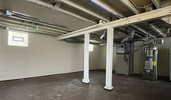 147 Brighton Dr, Akron, OH 44301