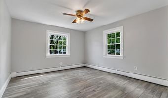 57 Park Dr, East Providence, RI 02915
