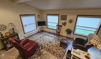 204 NE 21st Ave, Aberdeen, SD 57401
