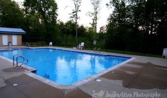6 Davis Dr, Barnstead, NH 03225