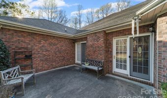 2910 Noritake Trl, Albemarle, NC 28001