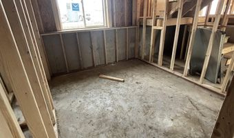 860 Bushnell Ct, Box Elder, SD 57719