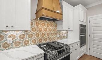 105 Kingsmill Ct, Advance, NC 27006