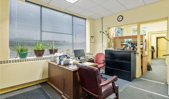 634 Park Ave, Cranston, RI 02910