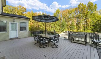 9 WOODFIELD Ln, Allentown, NJ 08501