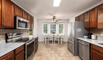 1209 SEQUOIA Trl, Alabaster, AL 35007