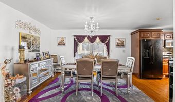 102 Williams Ave, East Providence, RI 02914