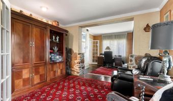 2730 W CHEW St, Allentown, PA 18104