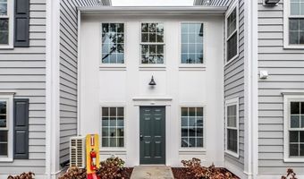 80 South St 104, Bethel, CT 06801