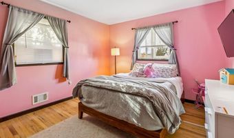 411 Pacific Ave, Beachwood, NJ 08722