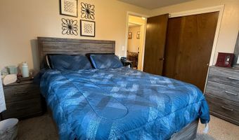 430 SUNSET Dr, Antigo, WI 54409
