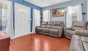 818 W 104th, Los Angeles, CA 90044