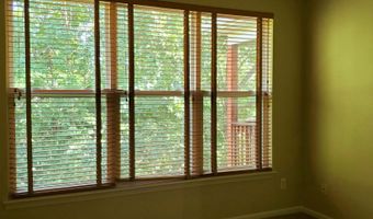 1354 Fox Pointe Cir, Ann Arbor, MI 48108