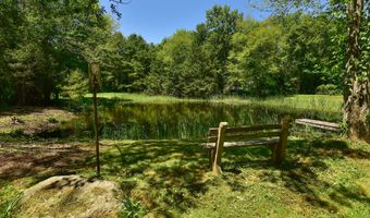 4 Bingham Rd, Canterbury, CT 06331