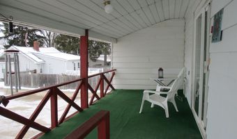 430 Bridge Ave, Alma, MI 48801