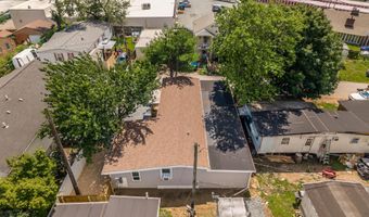 8 SHERMAN Dr, Claymont, DE 19703