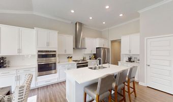 10277 Pigato Dr, Zionsville, IN 46077