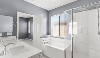 5730 Sky Pointe Dr 144, Las Vegas, NV 89130