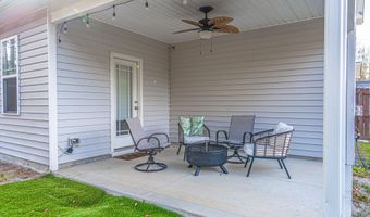 101 Bluegrass Ct, Aberdeen, NC 28315