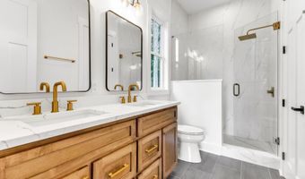 67 Cove Cir, Alexander City, AL 35010